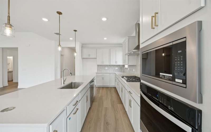 6717 Mill Creek Drive, McKinney, TX 75071, 4 Habitaciones Habitaciones , ,3 BañosBaños,Residential,En Venta,6717 Mill Creek Drive,0,21071306