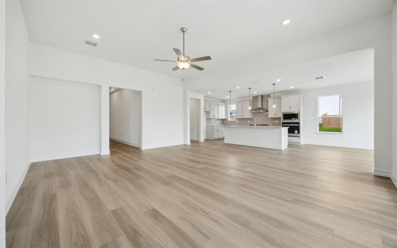 6717 Mill Creek Drive, McKinney, TX 75071, 4 Habitaciones Habitaciones , ,3 BañosBaños,Residential,En Venta,6717 Mill Creek Drive,0,21071306