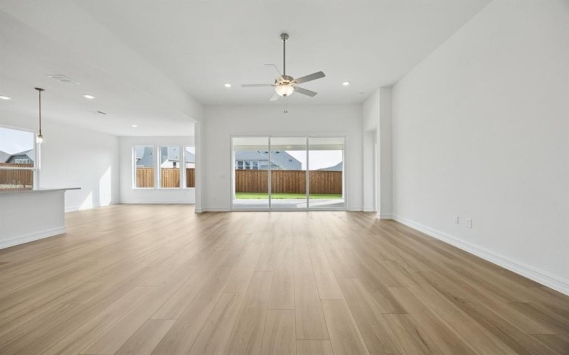 6717 Mill Creek Drive, McKinney, TX 75071, 4 Habitaciones Habitaciones , ,3 BañosBaños,Residential,En Venta,6717 Mill Creek Drive,0,21071306