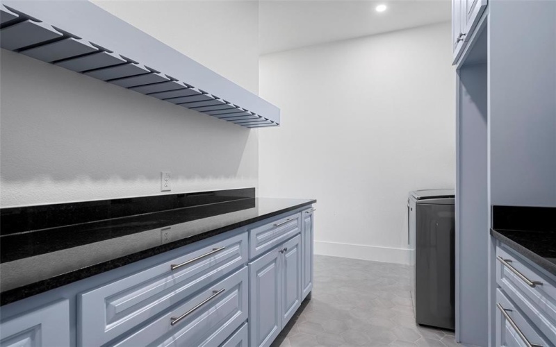 13052 Rainier Drive, Woodway, TX 76712, 3 Habitaciones Habitaciones , ,3 BañosBaños,Residential,En Venta,13052 Rainier Drive,0,21071310