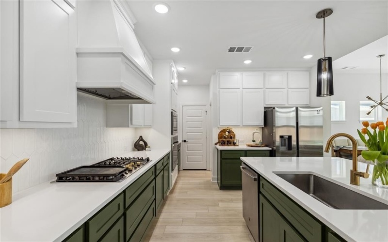 13361 Hedgebrook Place, Fort Worth, TX 76008, 3 Bedrooms Bedrooms, ,2 BathroomsBathrooms,Residential,For Sale,13361 Hedgebrook Place,0,21071372