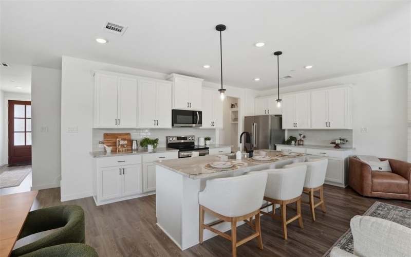 1610 Governors Boulevard, Heath, TX 75032, 3 Bedrooms Bedrooms, ,2 BathroomsBathrooms,Residential,For Sale,1610 Governors Boulevard,0,21071387
