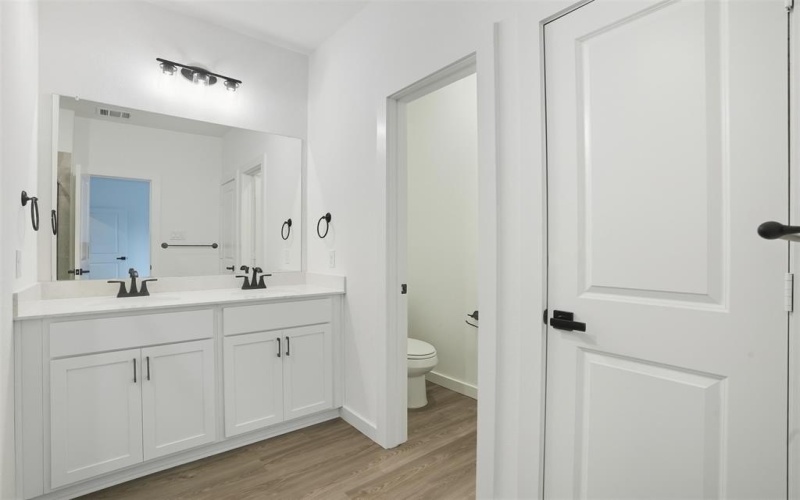 1610 Governors Boulevard, Heath, TX 75032, 3 Bedrooms Bedrooms, ,2 BathroomsBathrooms,Residential,For Sale,1610 Governors Boulevard,0,21071387