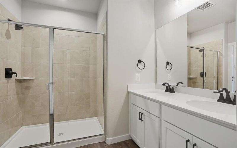 1610 Governors Boulevard, Heath, TX 75032, 3 Bedrooms Bedrooms, ,2 BathroomsBathrooms,Residential,For Sale,1610 Governors Boulevard,0,21071387