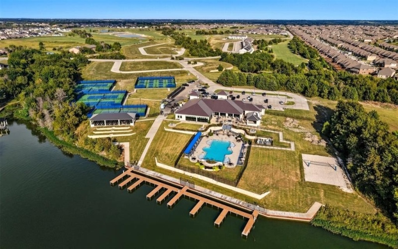 1606 Governors Boulevard, Heath, TX 75032, 3 Habitaciones Habitaciones , ,2 BañosBaños,Residential,En Venta,1606 Governors Boulevard,0,21071400