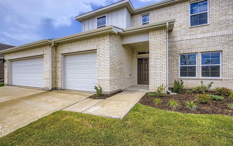 694 Cari Lane, Forney, TX 75126, 4 Bedrooms Bedrooms, ,3 BathroomsBathrooms,Residential,For Sale,694 Cari Lane,0,21071532