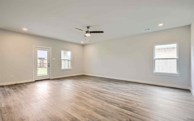 694 Cari Lane, Forney, TX 75126, 4 Bedrooms Bedrooms, ,3 BathroomsBathrooms,Residential,For Sale,694 Cari Lane,0,21071532