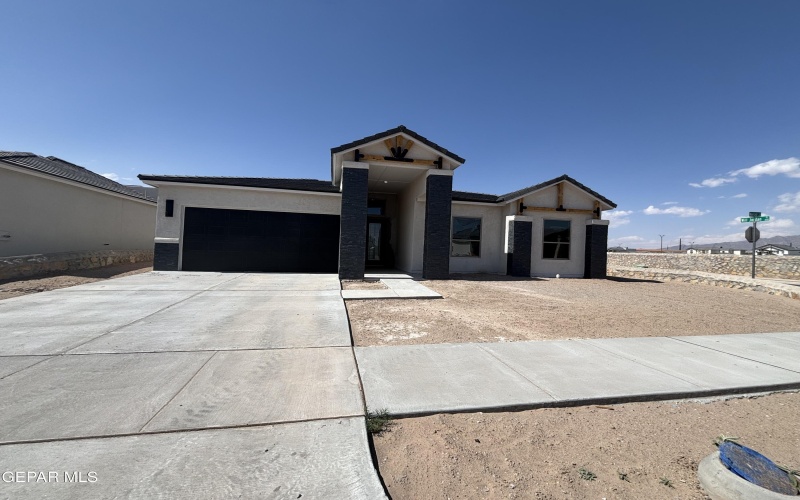 321 MERCED Court, El Paso, TX 79932, 4 Habitaciones Habitaciones , ,2 BañosBaños,Residential,En Venta,321 MERCED Court,921852