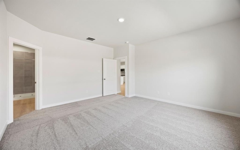 318 Amberville Drive, Red Oak, TX 75154, 4 Bedrooms Bedrooms, ,2 BathroomsBathrooms,Residential,For Sale,318 Amberville Drive,0,21071554