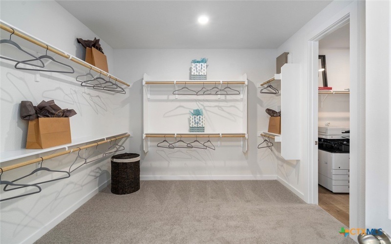 409 Salamander Street, San Marcos, TX 78666, 4 Bedrooms Bedrooms, ,5 BathroomsBathrooms,Residential,For Sale,409 Salamander Street,0,593859