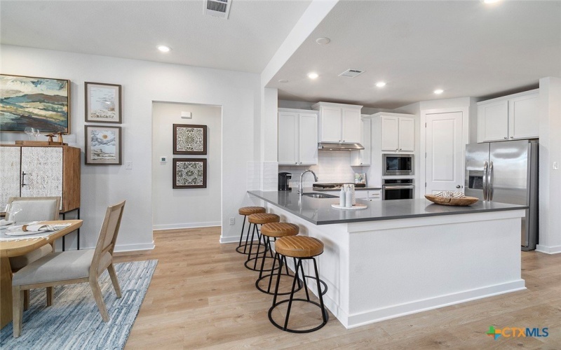 409 Salamander Street, San Marcos, TX 78666, 4 Bedrooms Bedrooms, ,5 BathroomsBathrooms,Residential,For Sale,409 Salamander Street,0,593859