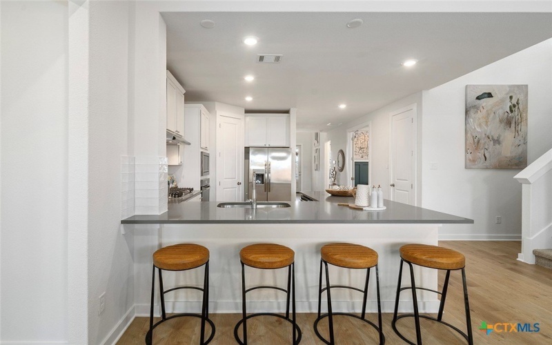 409 Salamander Street, San Marcos, TX 78666, 4 Bedrooms Bedrooms, ,5 BathroomsBathrooms,Residential,For Sale,409 Salamander Street,0,593859