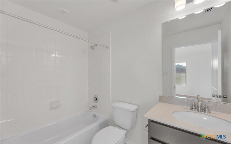 703 Ryan Street, Belton, TX 76513, 4 Habitaciones Habitaciones , ,3 BañosBaños,Residential,En Venta,703 Ryan Street,0,593874