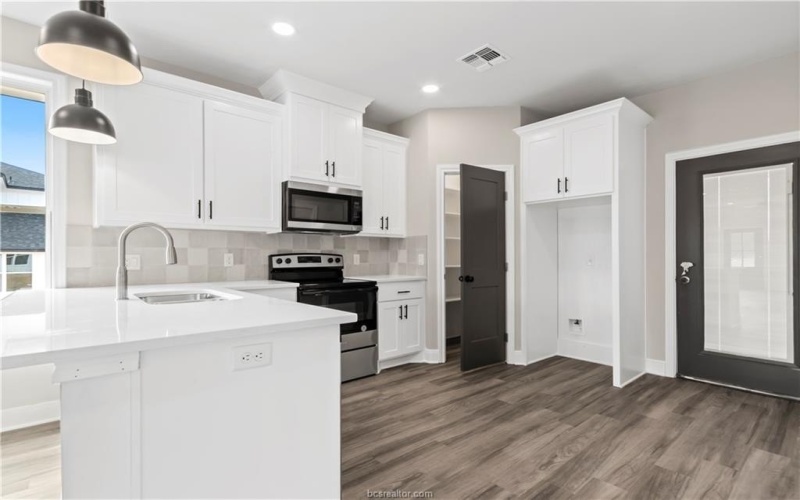 11001/11005 Breedlove Road, College Station, TX 77845, ,Residential Multi Family,For Sale,11001/11005 Breedlove Road,0,25010200