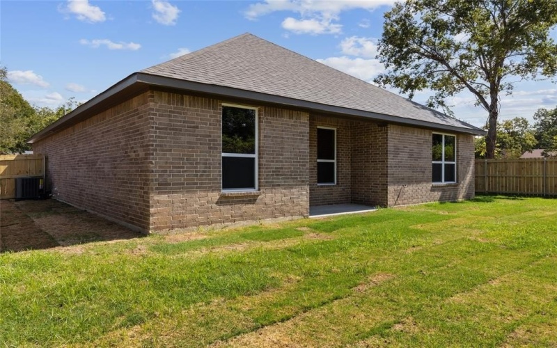 605 Madison Street, Cleburne, TX 76033, 3 Bedrooms Bedrooms, ,2 BathroomsBathrooms,Residential,For Sale,605 Madison Street,0,21061234