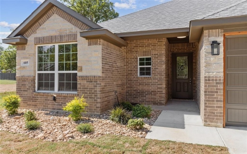 605 Madison Street, Cleburne, TX 76033, 3 Bedrooms Bedrooms, ,2 BathroomsBathrooms,Residential,For Sale,605 Madison Street,0,21061234