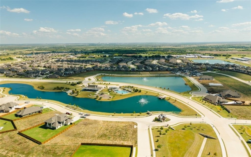 2418 Melrose Drive, Mansfield, TX 76084, 4 Habitaciones Habitaciones , ,3 BañosBaños,Residential,En Venta,2418 Melrose Drive,0,21071506