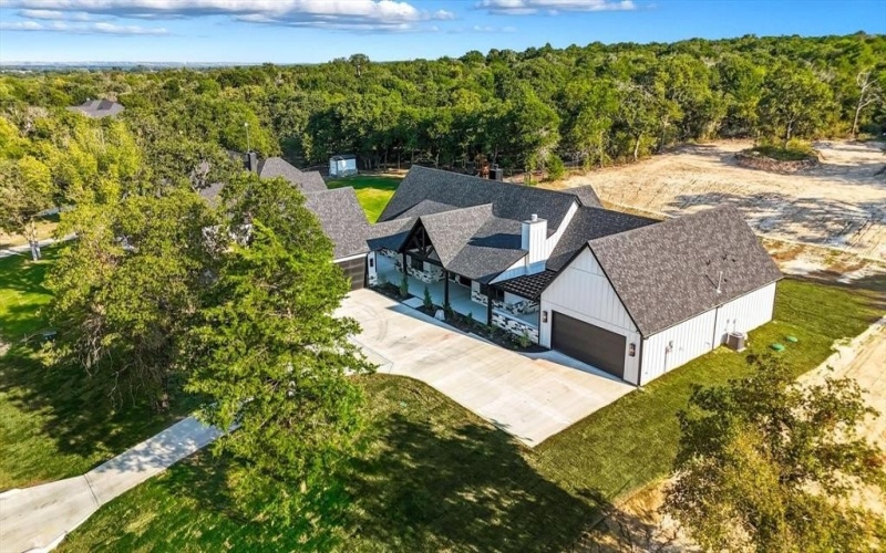 1019 Glenoaks Drive, Weatherford, TX 76088, 4 Bedrooms Bedrooms, ,3 BathroomsBathrooms,Residential,For Sale,1019 Glenoaks Drive,0,21071572