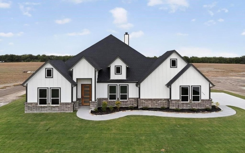 222 County Road 4615, Wolfe City, TX 75496, 4 Habitaciones Habitaciones , ,3 BañosBaños,Residential,En Venta,222 County Road 4615,0,21071584