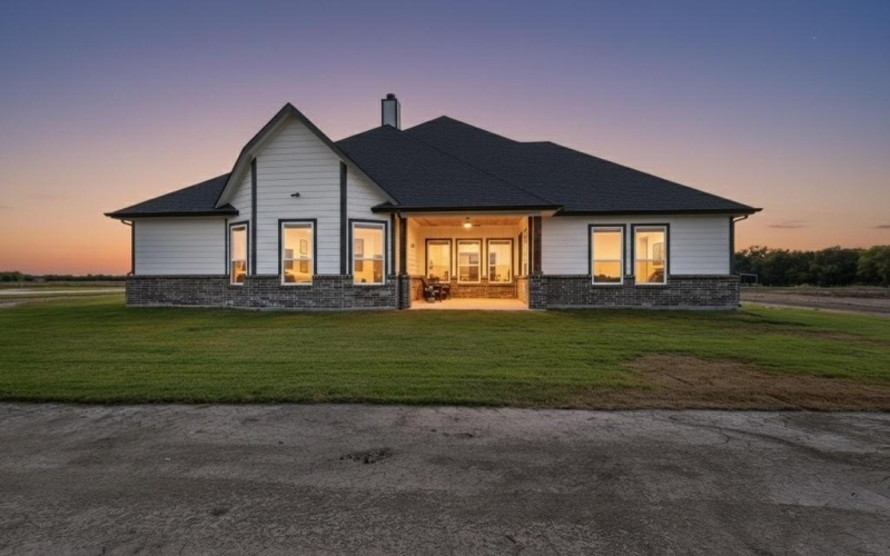 222 County Road 4615, Wolfe City, TX 75496, 4 Habitaciones Habitaciones , ,3 BañosBaños,Residential,En Venta,222 County Road 4615,0,21071584