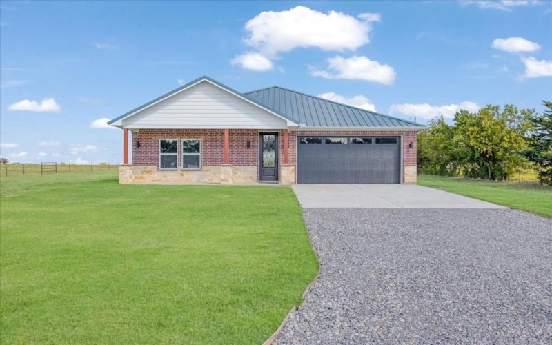 452 Spalding Road, Sherman, TX 75092, 3 Bedrooms Bedrooms, ,2 BathroomsBathrooms,Residential,For Sale,452 Spalding Road,0,21071647