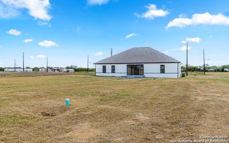 16923 Rancho Escondido, Atascosa, TX 78002, 4 Habitaciones Habitaciones , ,3 BañosBaños,Residential,En Venta,16923 Rancho Escondido,0,1911076