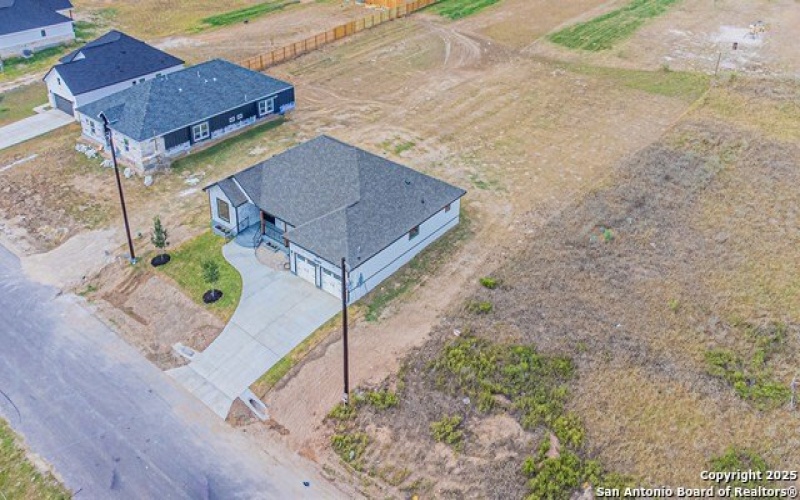 16923 Rancho Escondido, Atascosa, TX 78002, 4 Habitaciones Habitaciones , ,3 BañosBaños,Residential,En Venta,16923 Rancho Escondido,0,1911076