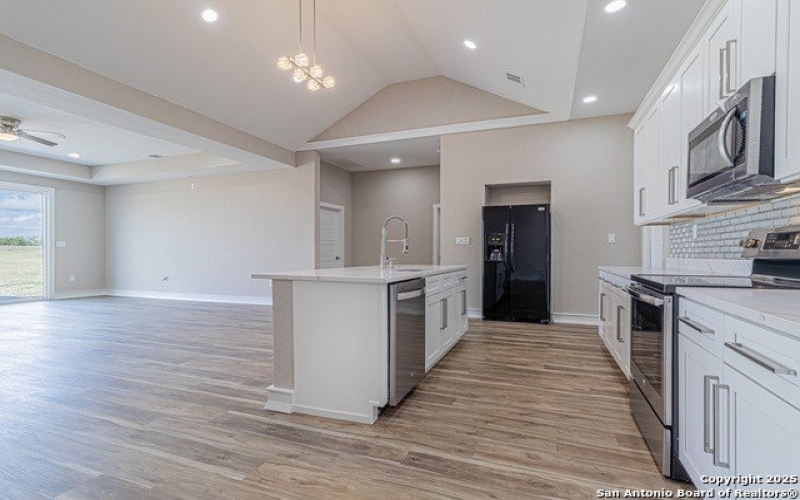 16923 Rancho Escondido, Atascosa, TX 78002, 4 Habitaciones Habitaciones , ,3 BañosBaños,Residential,En Venta,16923 Rancho Escondido,0,1911076