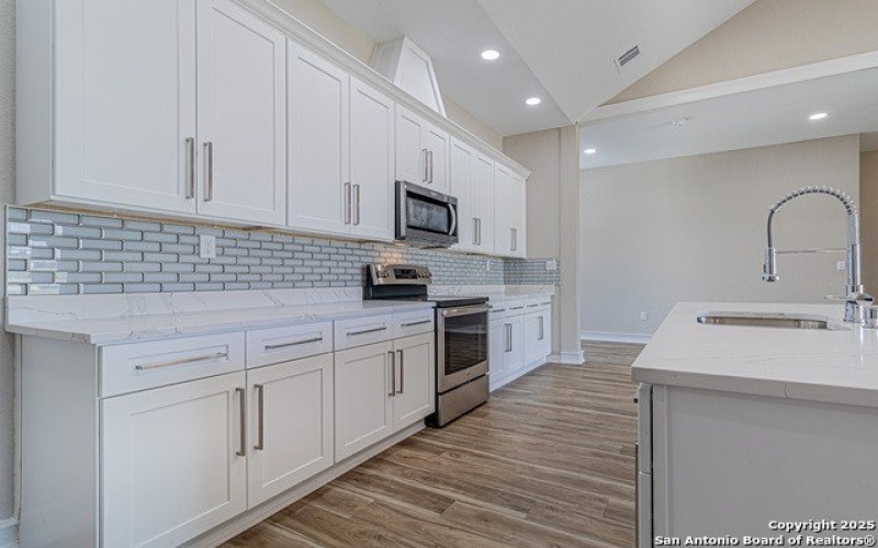 16923 Rancho Escondido, Atascosa, TX 78002, 4 Habitaciones Habitaciones , ,3 BañosBaños,Residential,En Venta,16923 Rancho Escondido,0,1911076