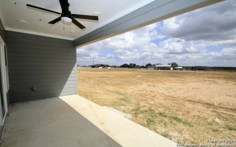 176 hidden ranch, Floresville, TX 78114, 4 Habitaciones Habitaciones , ,2 BañosBaños,Residential,En Venta,176 hidden ranch,0,1911120