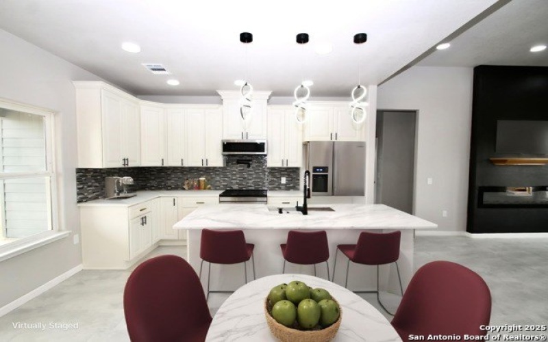 176 hidden ranch, Floresville, TX 78114, 4 Habitaciones Habitaciones , ,2 BañosBaños,Residential,En Venta,176 hidden ranch,0,1911120