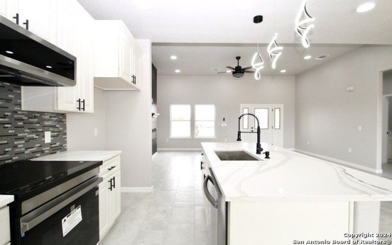 176 hidden ranch, Floresville, TX 78114, 4 Habitaciones Habitaciones , ,2 BañosBaños,Residential,En Venta,176 hidden ranch,0,1911120