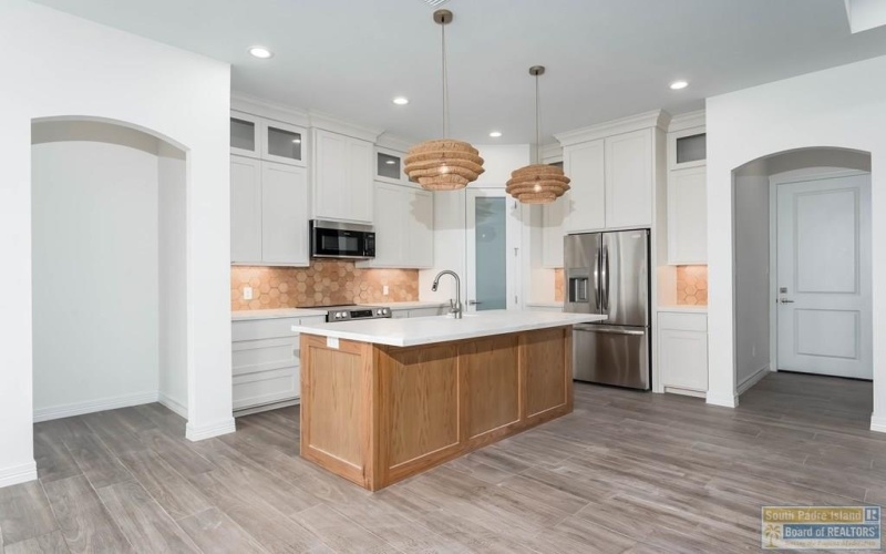 43 Arcos Gardens, Laguna Vista, TX 78578, 3 Bedrooms Bedrooms, ,2 BathroomsBathrooms,Residential,For Sale,43 Arcos Gardens,0,104337