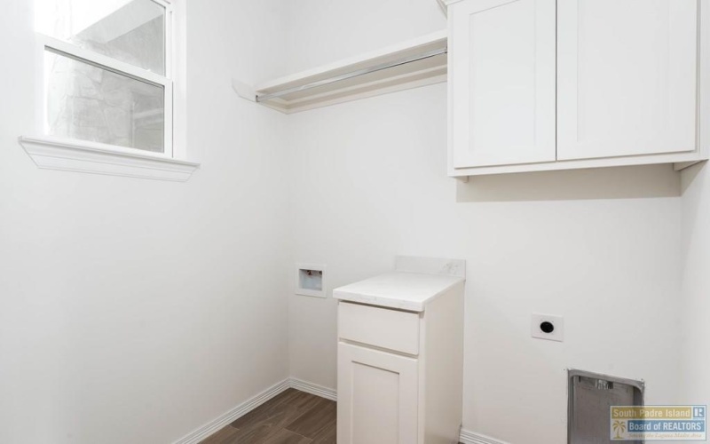 43 Arcos Gardens, Laguna Vista, TX 78578, 3 Bedrooms Bedrooms, ,2 BathroomsBathrooms,Residential,For Sale,43 Arcos Gardens,0,104337