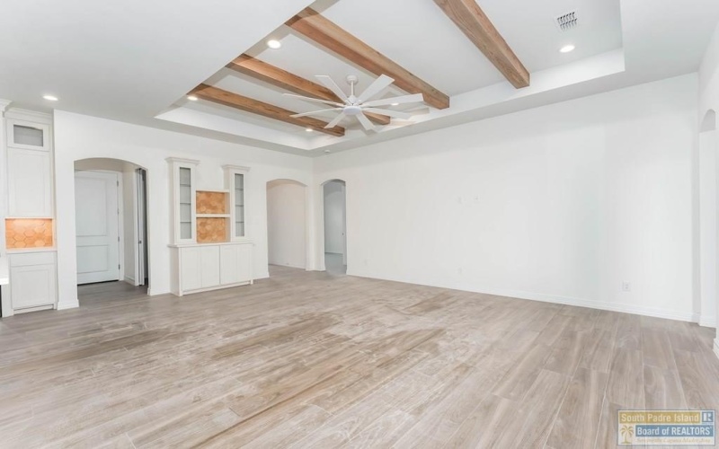 43 Arcos Gardens, Laguna Vista, TX 78578, 3 Bedrooms Bedrooms, ,2 BathroomsBathrooms,Residential,For Sale,43 Arcos Gardens,0,104337