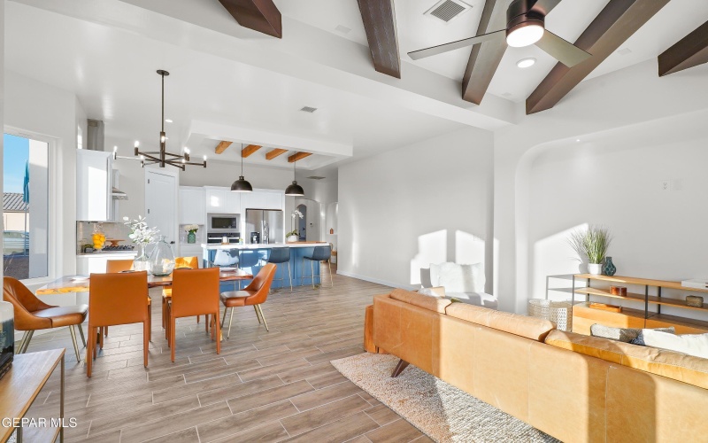 15245 Expectation Avenue, El Paso, TX 79938, 4 Habitaciones Habitaciones , ,2 BañosBaños,Residential,En Venta,15245 Expectation Avenue,0,931063