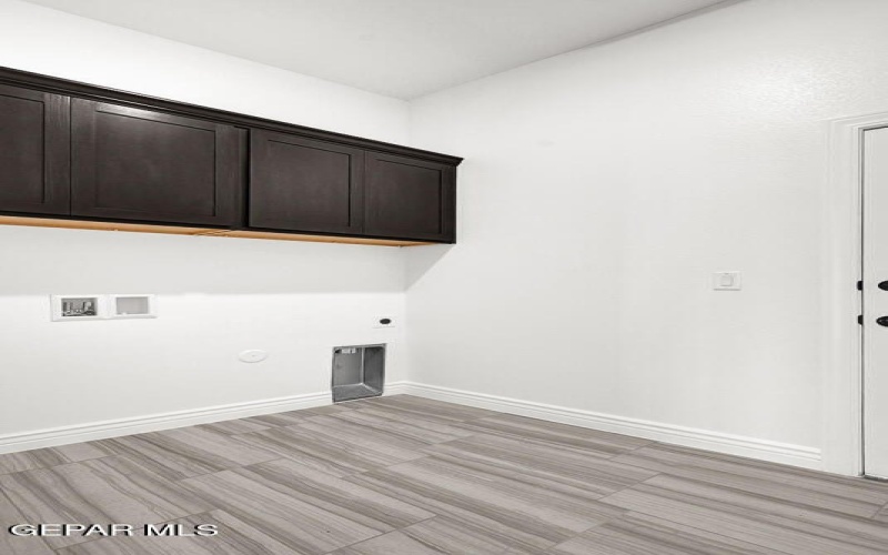 15329 Conviction Avenue, El Paso, TX 79938, 4 Bedrooms Bedrooms, ,2 BathroomsBathrooms,Residential,For Sale,15329 Conviction Avenue,0,931068