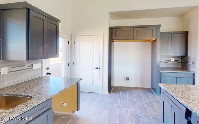 1041 Summer Lake Street, Horizon City, TX 79928, 4 Bedrooms Bedrooms, ,2 BathroomsBathrooms,Residential,For Sale,1041 Summer Lake Street,0,931100