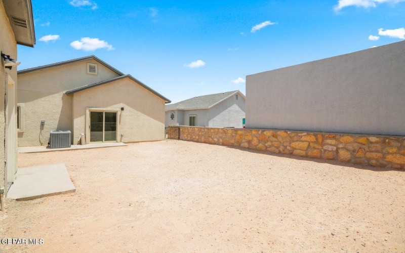 13090 Beccles Street, El Paso, TX 79928, 3 Habitaciones Habitaciones , ,2 BañosBaños,Residential,En Venta,13090 Beccles Street,0,931109