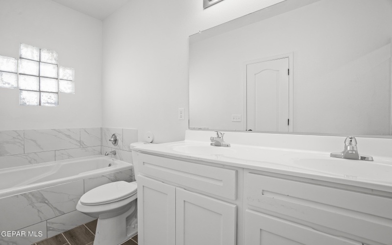 13070 Gusart Avenue, El Paso, TX 79928, 3 Habitaciones Habitaciones , ,2 BañosBaños,Residential,En Venta,13070 Gusart Avenue,0,931111