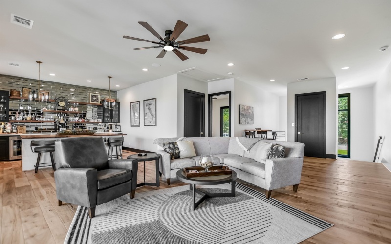 101 Shadow Mountain, Horseshoe Bay, TX 78657, 5 Bedrooms Bedrooms, ,6 BathroomsBathrooms,Residential,For Sale,101 Shadow Mountain,0,175179