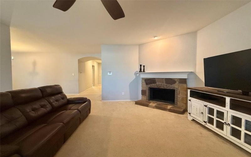 1131 Grimes Drive, Forney, TX 75126, 4 Habitaciones Habitaciones , ,2 BañosBaños,Residential,En Venta,1131 Grimes Drive,0,20911280