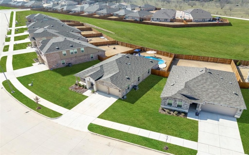 1916 Winding Creek Way, Denton, TX 76208, 3 Habitaciones Habitaciones , ,2 BañosBaños,Residential,En Venta,1916 Winding Creek Way,0,21071856