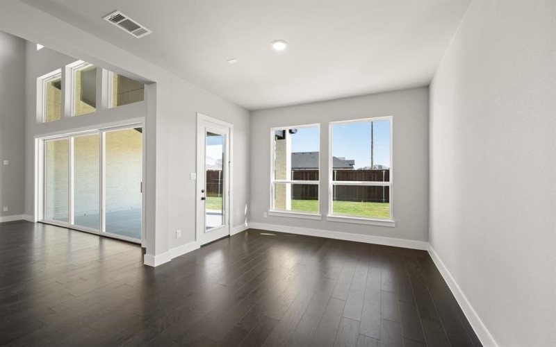 2561 Baypoint Drive, Grand Prairie, TX 75054, 5 Habitaciones Habitaciones , ,5 BañosBaños,Residential,En Venta,2561 Baypoint Drive,0,21071899