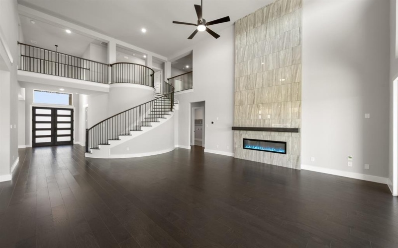 2561 Baypoint Drive, Grand Prairie, TX 75054, 5 Habitaciones Habitaciones , ,5 BañosBaños,Residential,En Venta,2561 Baypoint Drive,0,21071899