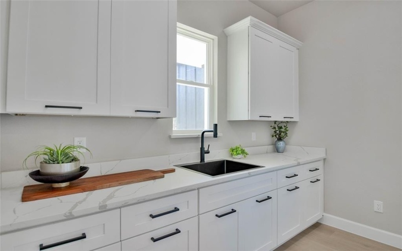 4906 Waterfield Drive, Granbury, TX 76048, 3 Bedrooms Bedrooms, ,2 BathroomsBathrooms,Residential,For Sale,4906 Waterfield Drive,0,21058300