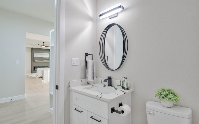 4906 Waterfield Drive, Granbury, TX 76048, 3 Bedrooms Bedrooms, ,2 BathroomsBathrooms,Residential,For Sale,4906 Waterfield Drive,0,21058300