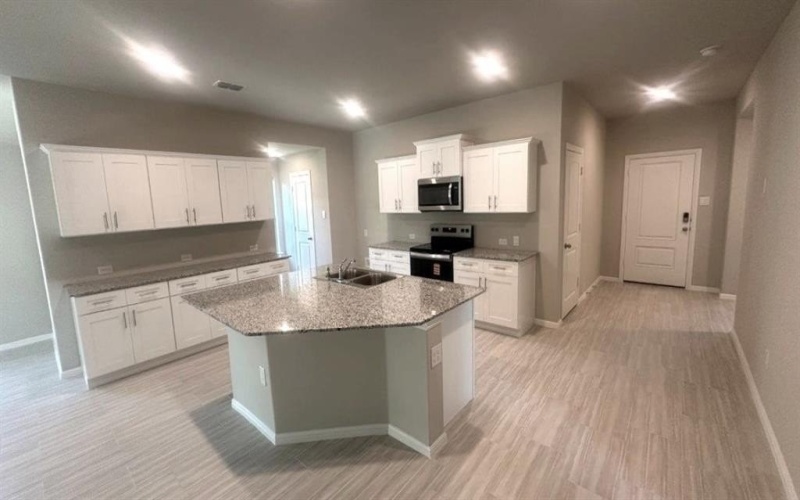 410 LUBBOCK Drive, Azle, TX 76020, 4 Habitaciones Habitaciones , ,2 BañosBaños,Residential,En Venta,410 LUBBOCK Drive,0,21069735