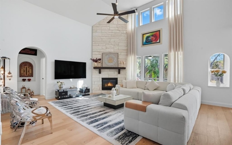 407 Sparrow Drive, Wylie, TX 75098, 5 Habitaciones Habitaciones , ,5 BañosBaños,Residential,En Venta,407 Sparrow Drive,0,21070819