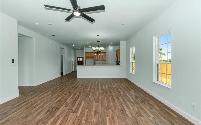 868 Fuller Road, Cleburne, TX 76033, 4 Bedrooms Bedrooms, ,2 BathroomsBathrooms,Residential,For Sale,868 Fuller Road,0,21071576